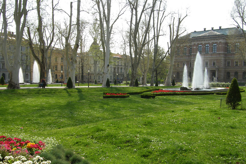 Zrinjevac, park fontane blizanci